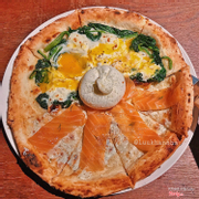 Half Egg & Spinach Pizza with Ricotta cheese + Half Salmon Sashimi
