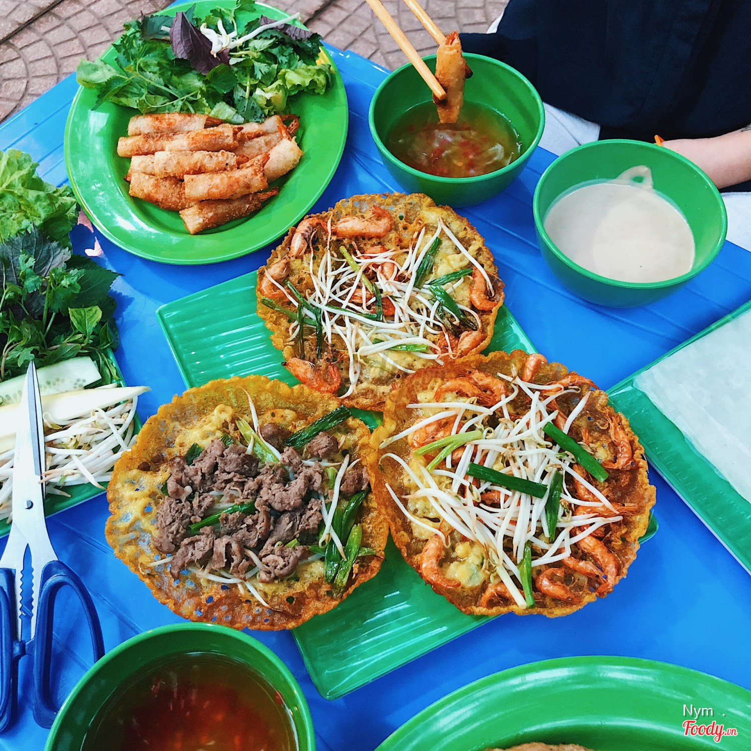 Thúy Hằng - Bánh Xèo Tôm Nhảy Quy Nhơn Ở Quận Đống Đa, Hà Nội | Album Món  Ăn | Thúy Hằng - Bánh Xèo Tôm Nhảy Quy Nhơn | Foody.Vn