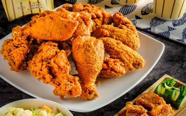 Louisiana Famous Fried Chicken - Trần Não