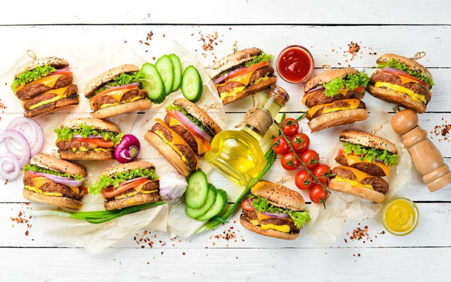 Big Burger - Hamburger, Beefsteak & Bakery - Trần Hưng Đạo