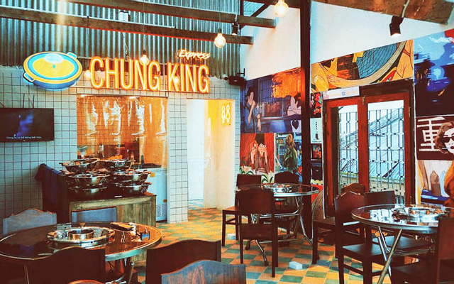 Chungking Express - Một Chiếc Lẩu Hongkong