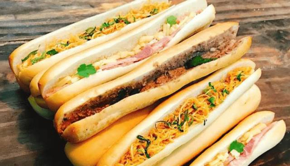 Bánh Mì Que Tứ Hải - Nguyễn Đình Tứ