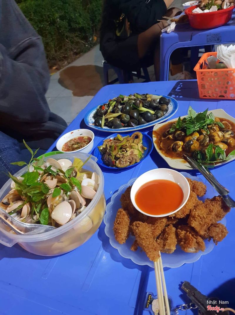 Quán Ốc Đức Anh Ở Quận Cầu Giấy, Hà Nội | Foody.Vn
