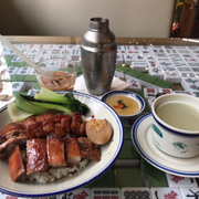 Cơm Thịt vịt Tỳ Bà Xá Xíu, trà sữa HK