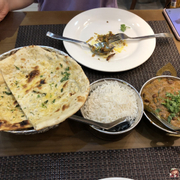 Mutton rajma masala + garlic nan + steamed rice