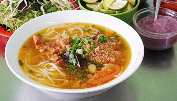 Bún Riêu & Bánh Canh Cá Lóc - Chương Dương