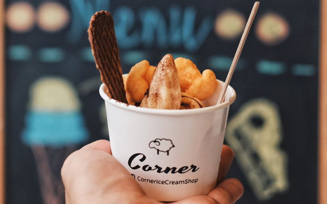 Corner Ice Cream