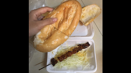 A Tùng - Bánh Mì Bò Nướng Bơ Cambodia -***