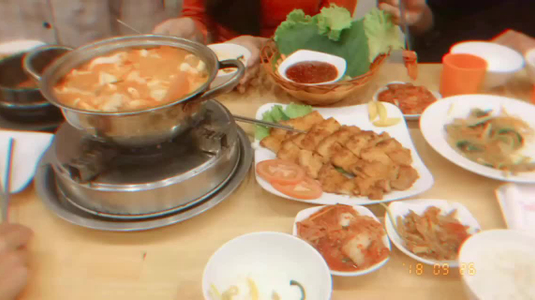 Hallyu - Korean Fast Food - Đường 3 Tháng 2