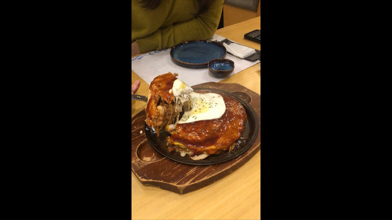 Botejyu Okonomiyaki - Bánh Xèo Nhật Bản - Saigon Centre