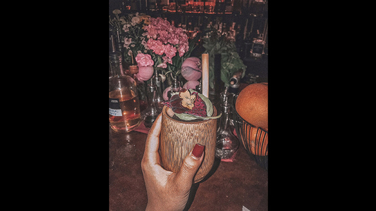 Drinking & Healing - Cocktail Bar