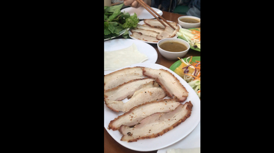 Bánh Tráng Cuốn Thịt Heo - Trung Hòa