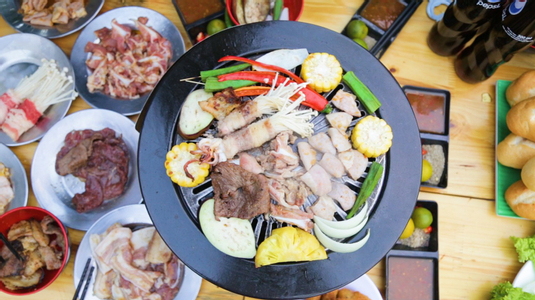 Vác bụng đi ăn "LẨU NƯỚNG THƠM NỨC CHỈ TẦM 80K" mới tinh khu Long Biên